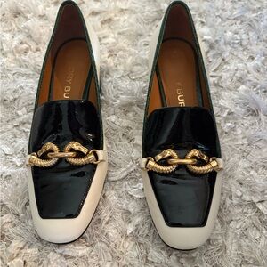 Tory Burch Black and Cream Loafers with Gold Chain